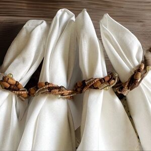 4 PIER 1 Napkin Rings BOHO Twisted Wire Wood, Seed Iridescent Glass Beads EUC